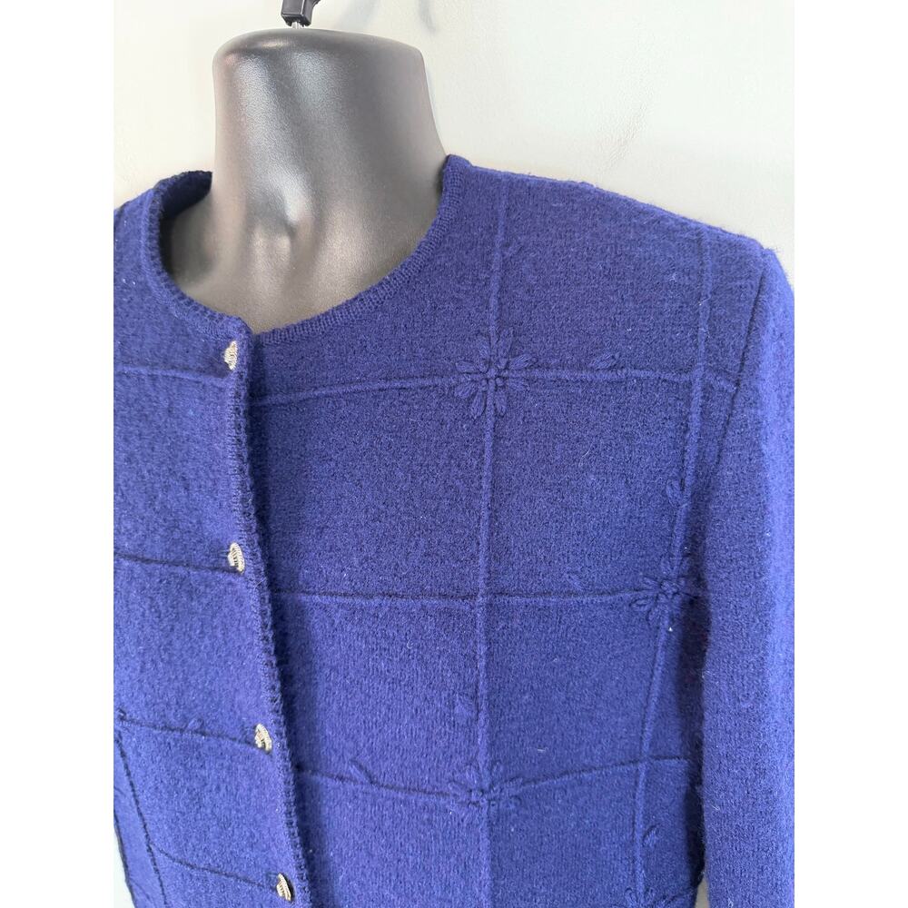 Vintage Deans of Scotland 100% Wool Knit Cardigan Navy Blue Floral Size Small - Picture 10 of 10